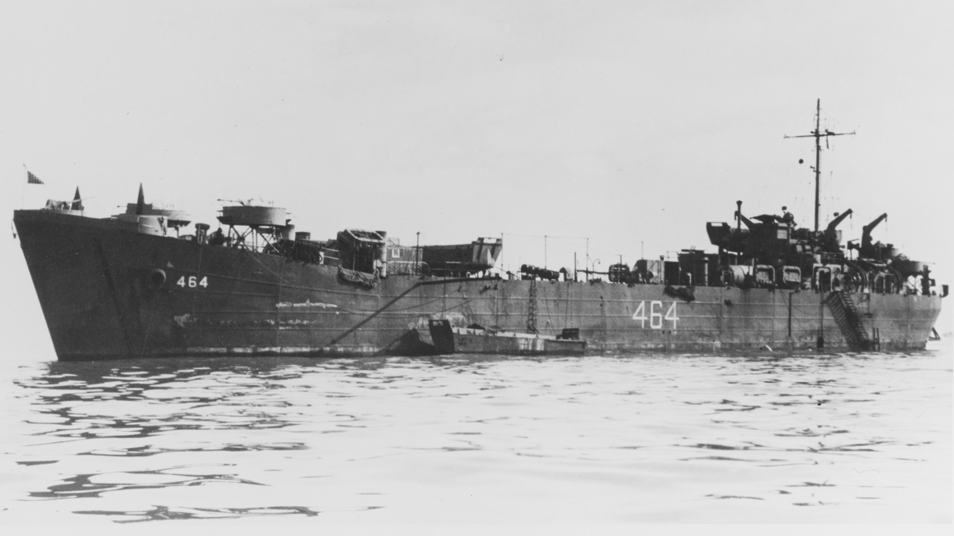 US Navy Surgical Teams Fight to Save Lives on WWII Amphibious Warships